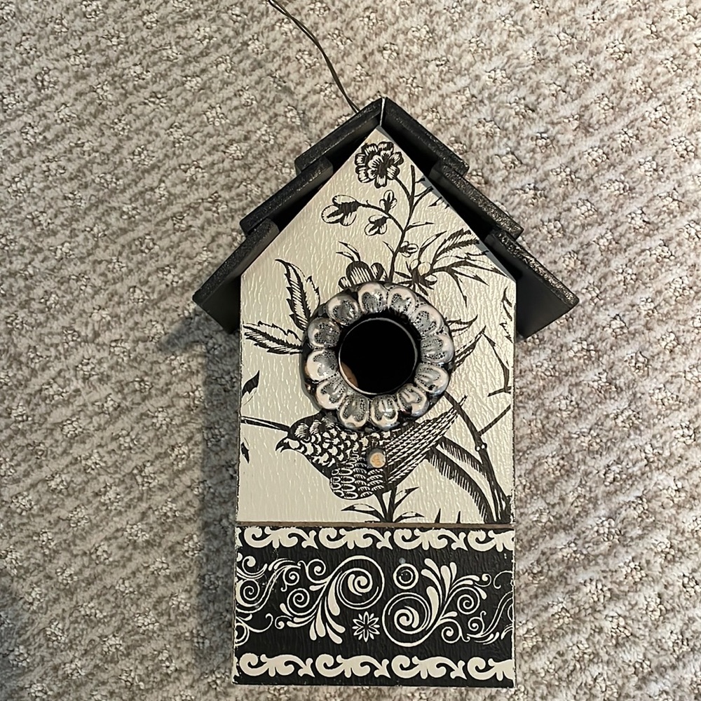 Adorable Black & Cream, painted wood Bird House.